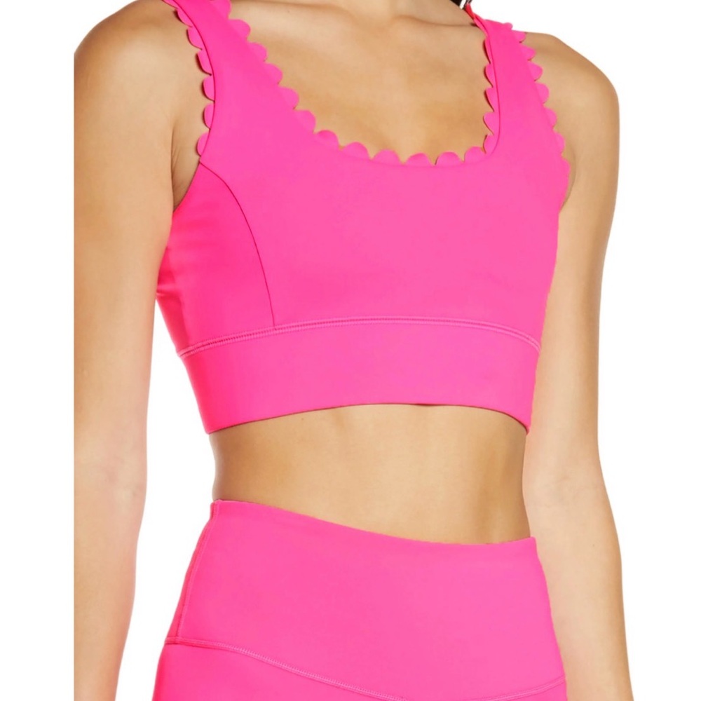 IVL Collective Scallop Power Sports Bra